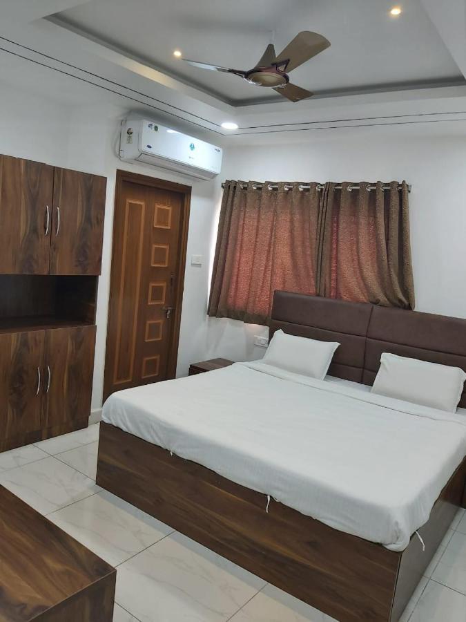 Hotel Sahasra Dla Warangal Exterior photo