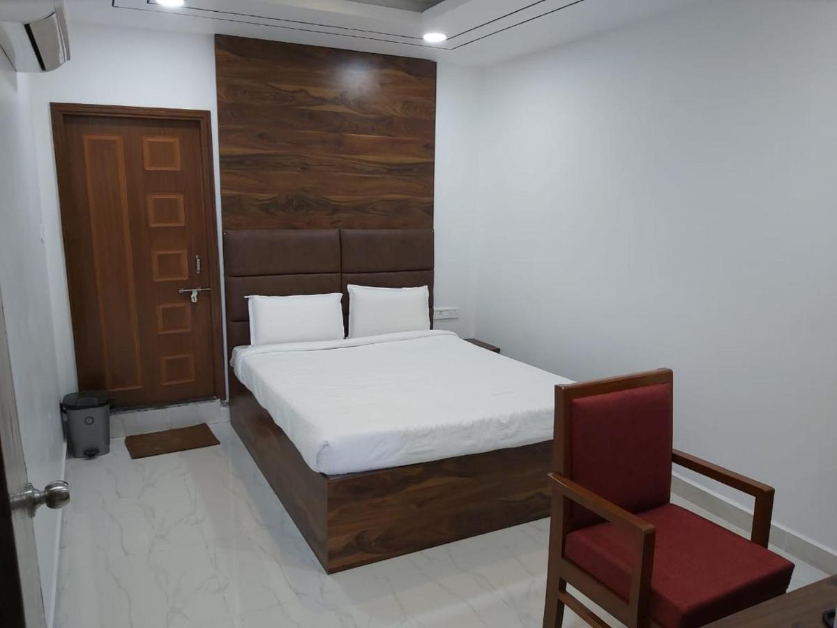 Hotel Sahasra Dla Warangal Exterior photo
